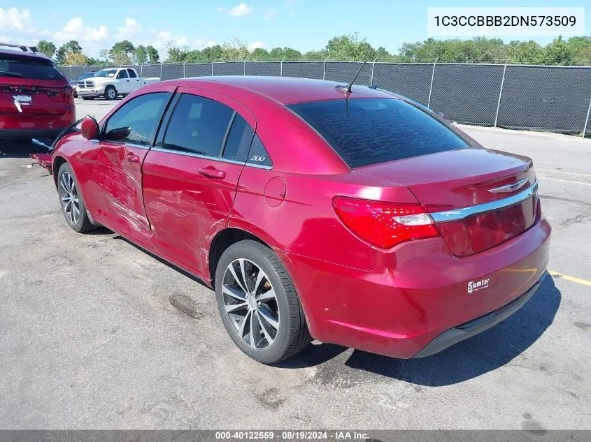 2013 Chrysler 200 Touring VIN: 1C3CCBBB2DN573509 Lot: 40122559