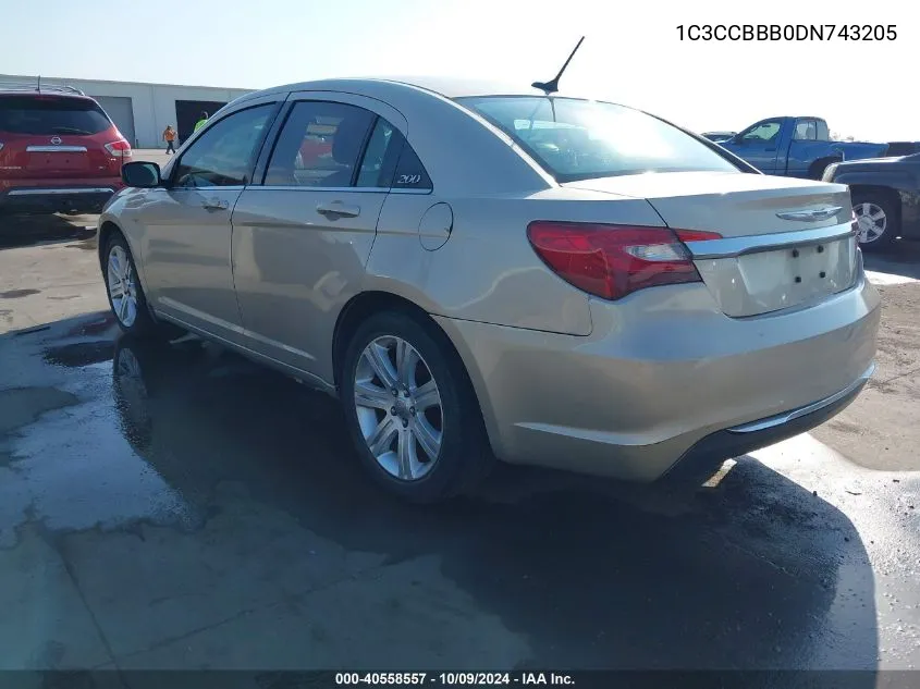 2013 Chrysler 200 Touring VIN: 1C3CCBBB0DN743205 Lot: 40558557