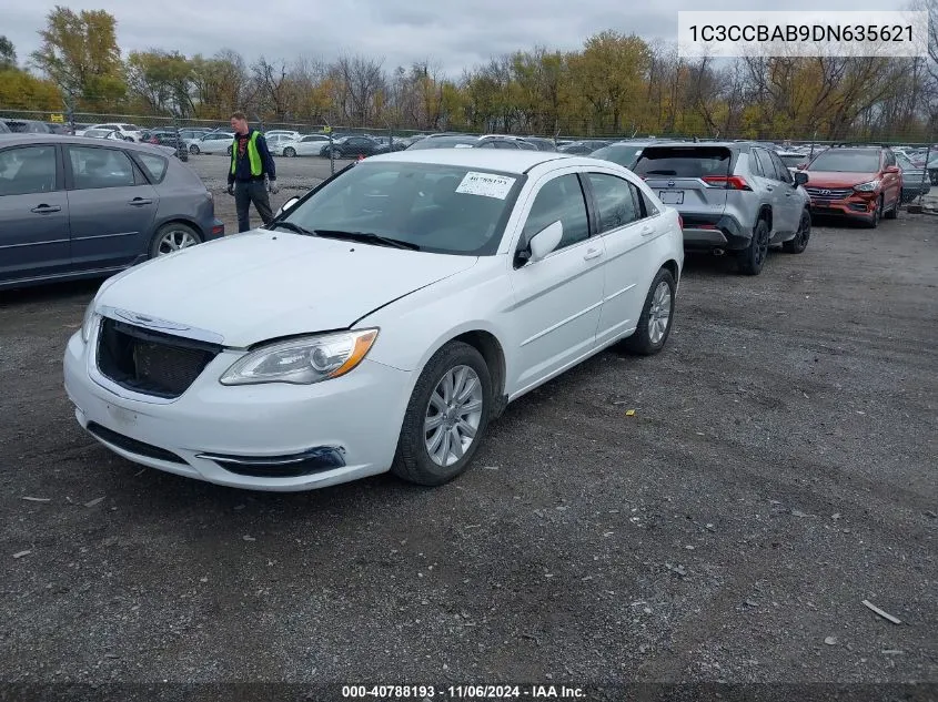 2013 Chrysler 200 Lx VIN: 1C3CCBAB9DN635621 Lot: 40788193