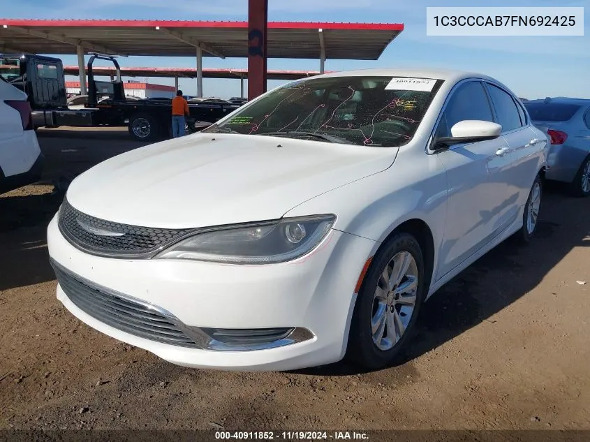 2015 Chrysler 200 Limited VIN: 1C3CCCAB7FN692425 Lot: 40911852