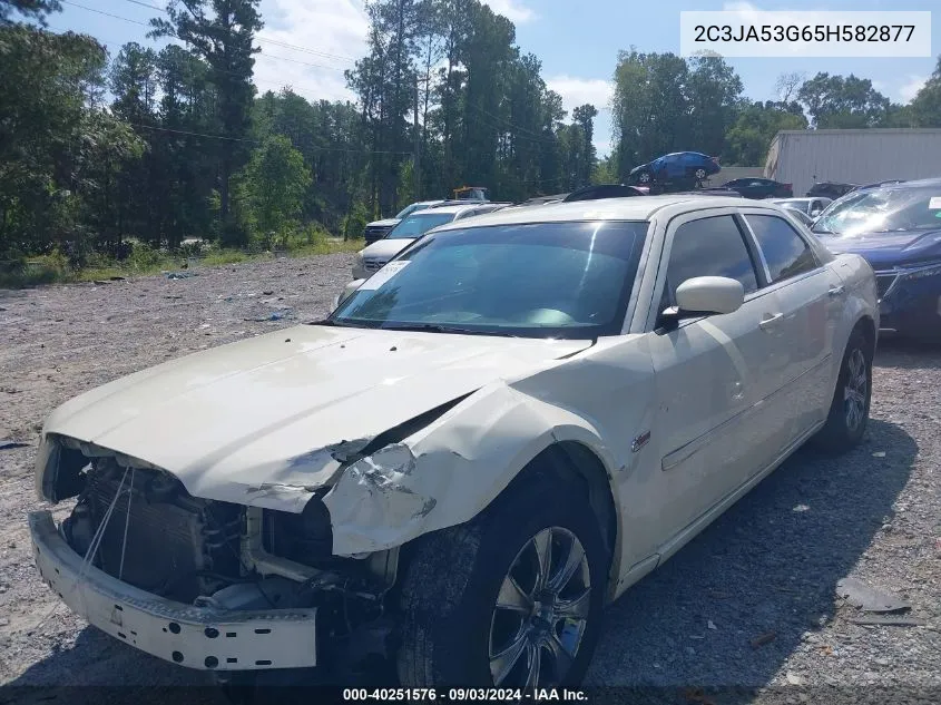 2005 Chrysler 300 Touring VIN: 2C3JA53G65H582877 Lot: 40251576