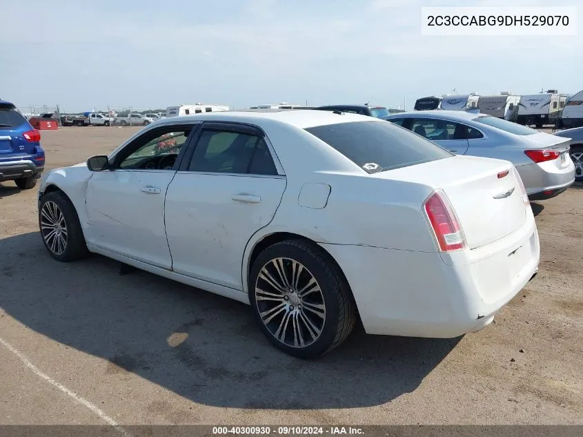 2013 Chrysler 300 S VIN: 2C3CCABG9DH529070 Lot: 40300930