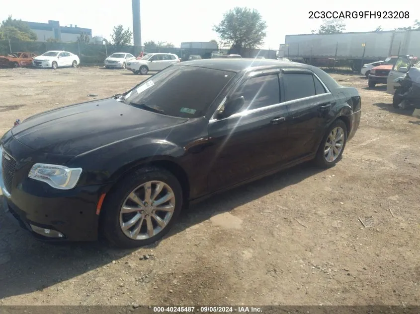 2015 Chrysler 300 Limited VIN: 2C3CCARG9FH923208 Lot: 40245487