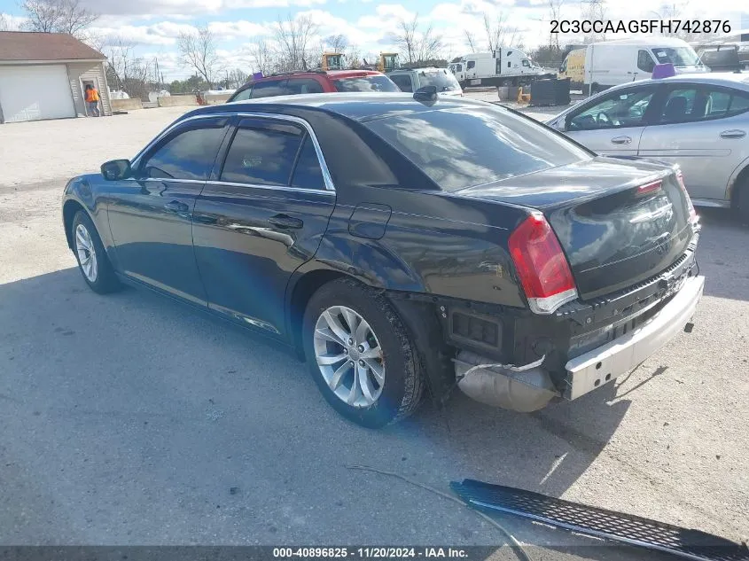 2015 Chrysler 300 Limited VIN: 2C3CCAAG5FH742876 Lot: 40896825