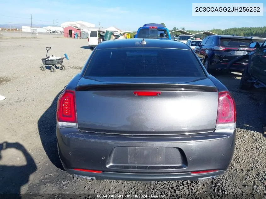 2C3CCAGG2JH256252 2018 Chrysler 300 300S Awd