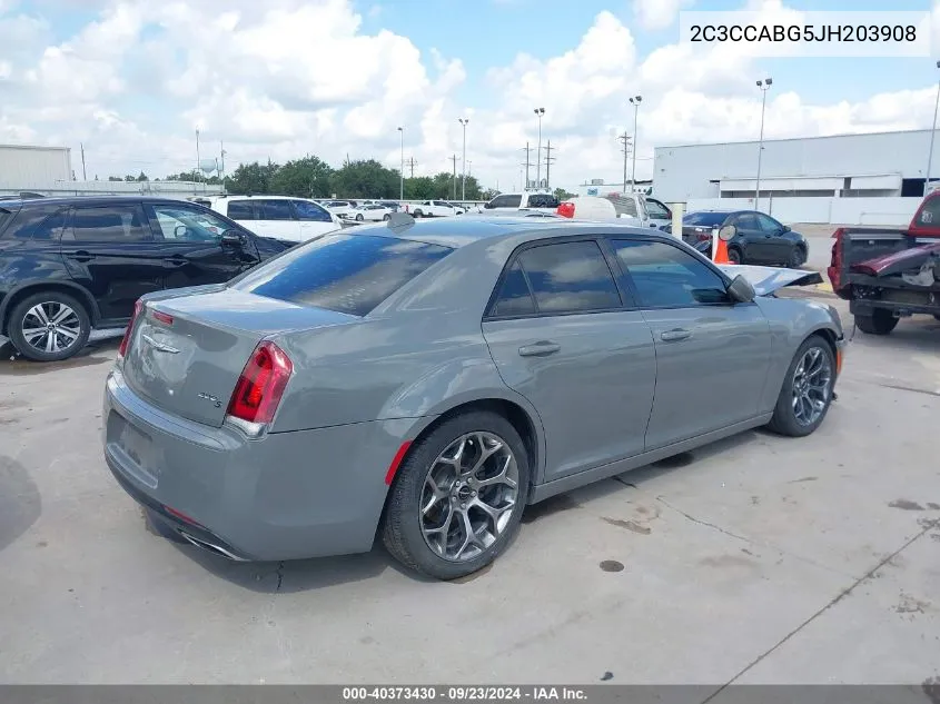 2C3CCABG5JH203908 2018 Chrysler 300 300S