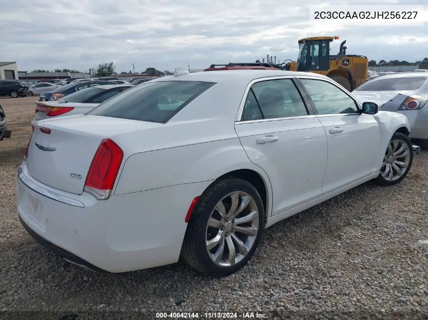 2018 Chrysler 300 Touring L VIN: 2C3CCAAG2JH256227 Lot: 40842144