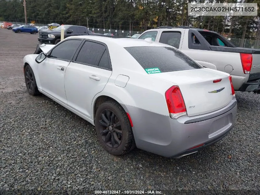 2017 Chrysler 300C Awd VIN: 2C3CCAKG2HH571652 Lot: 40732047