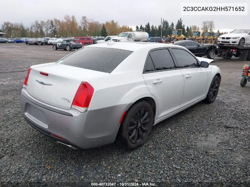 2017 Chrysler 300C Awd VIN: 2C3CCAKG2HH571652 Lot: 40732047