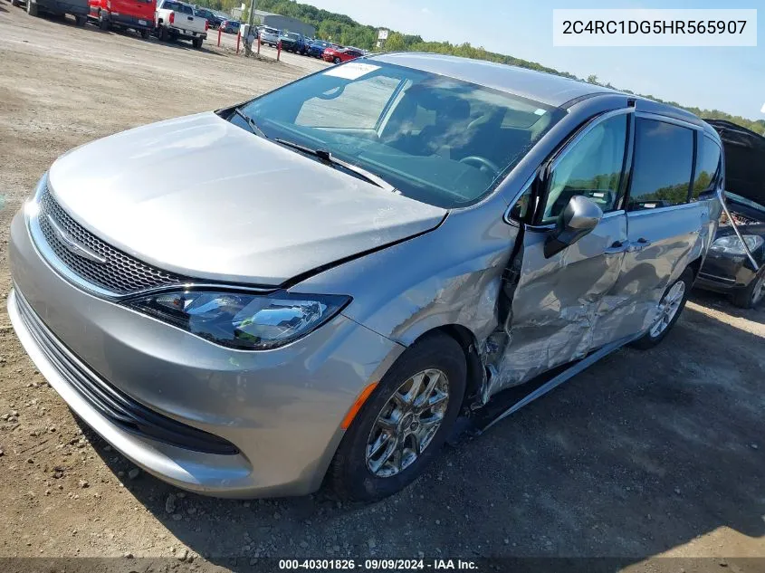 2017 Chrysler Pacifica Touring VIN: 2C4RC1DG5HR565907 Lot: 40301826