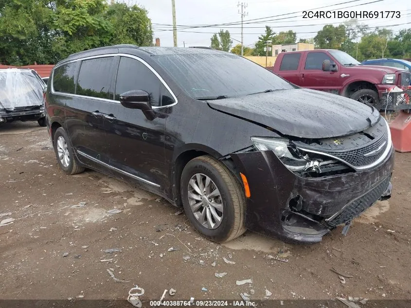 2C4RC1BG0HR691773 2017 Chrysler Pacifica Touring-L