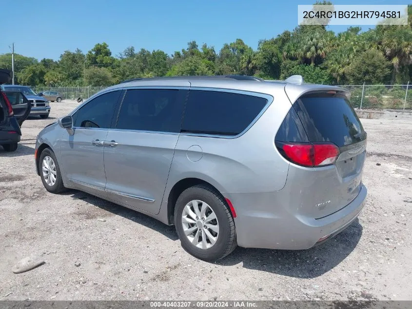 2017 Chrysler Pacifica Touring-L VIN: 2C4RC1BG2HR794581 Lot: 40403207