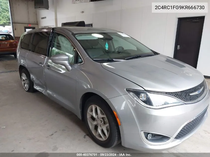 2019 Chrysler Pacifica Touring Plus VIN: 2C4RC1FG9KR666730 Lot: 40376701