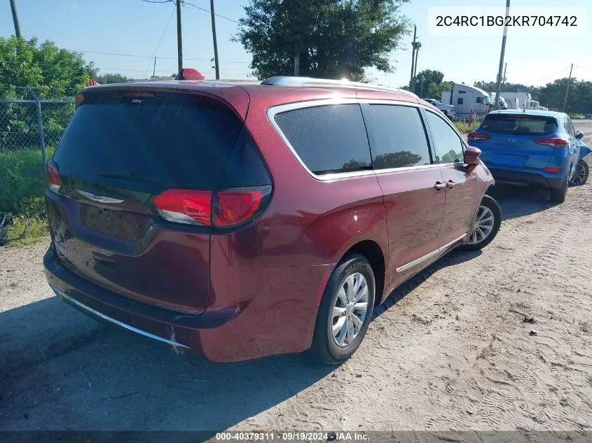 2019 Chrysler Pacifica Touring L VIN: 2C4RC1BG2KR704742 Lot: 40379311