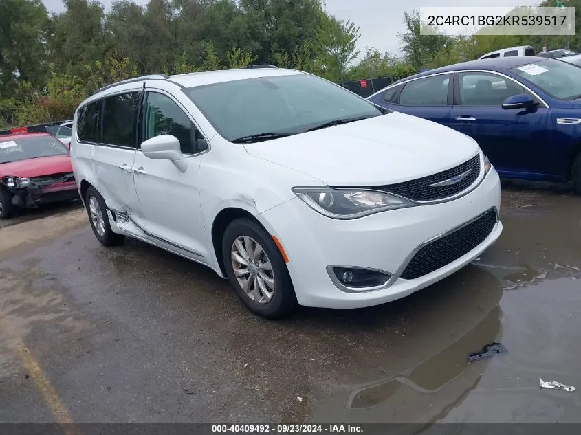 2019 Chrysler Pacifica Touring L VIN: 2C4RC1BG2KR539517 Lot: 40409492