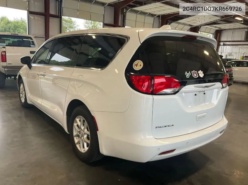 2019 Chrysler Pacifica Touring VIN: 2C4RC1DG7KR669726 Lot: 40454396