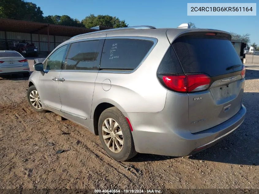 2019 Chrysler Pacifica Touring L VIN: 2C4RC1BG6KR561164 Lot: 40640654