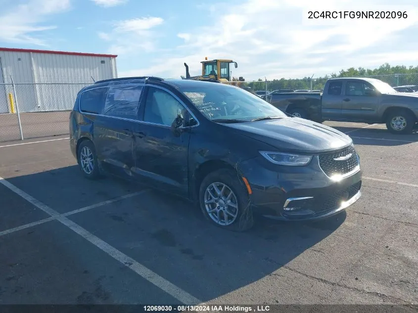 2022 Chrysler Pacifica Touring VIN: 2C4RC1FG9NR202096 Lot: 12069030