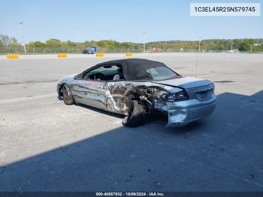 2005 Chrysler Sebring VIN: 1C3EL45R25N579745 Lot: 40557932