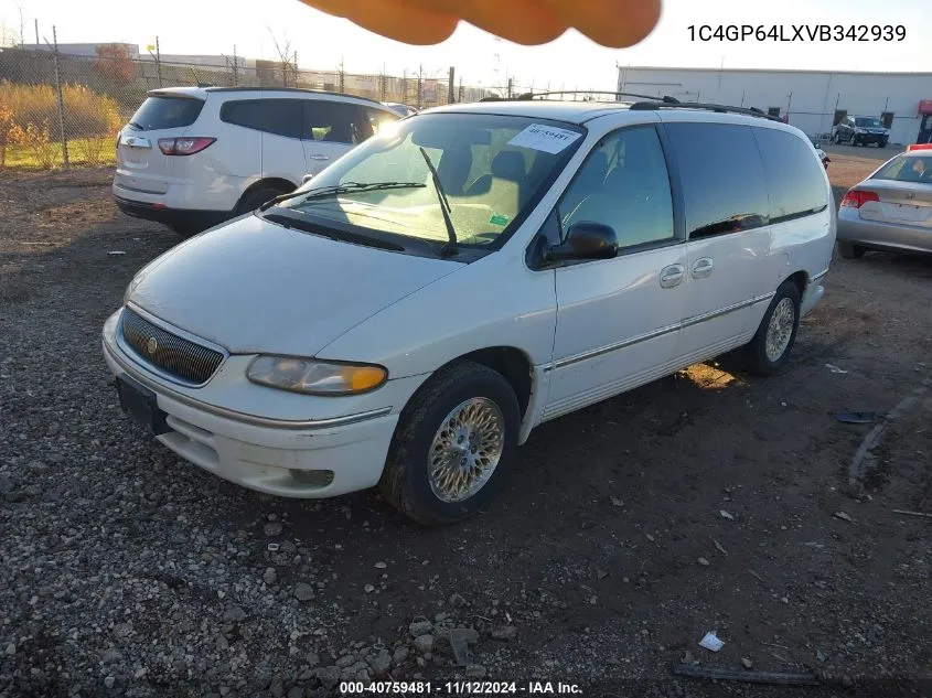 1997 Chrysler Town & Country Lxi VIN: 1C4GP64LXVB342939 Lot: 40759481