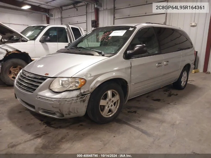 2005 Chrysler Town & Country Limited VIN: 2C8GP64L95R164361 Lot: 40545795