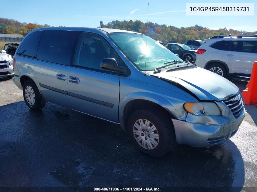 2005 Chrysler Town & Country VIN: 1C4GP45R45B319731 Lot: 40671936