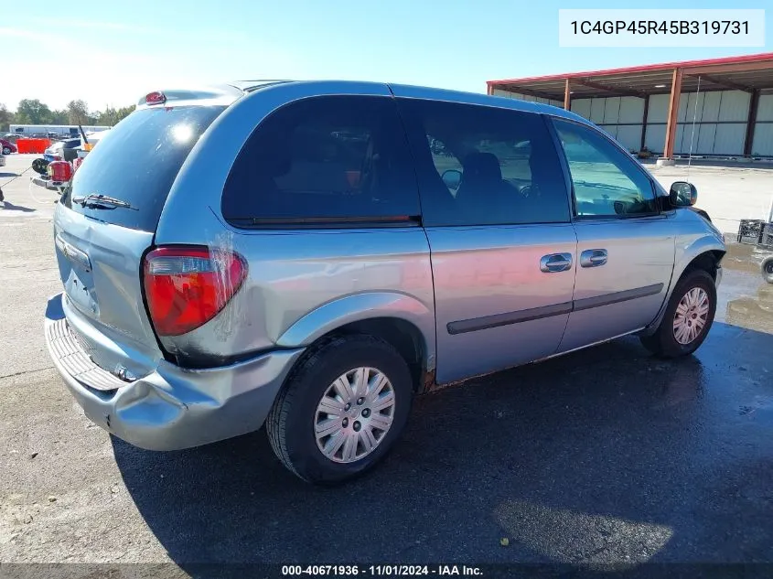 2005 Chrysler Town & Country VIN: 1C4GP45R45B319731 Lot: 40671936