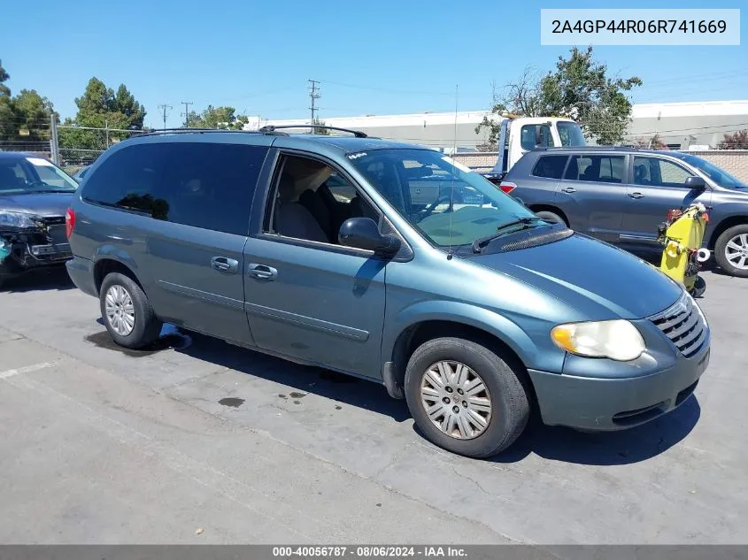 2006 Chrysler Town & Country Lx VIN: 2A4GP44R06R741669 Lot: 40056787