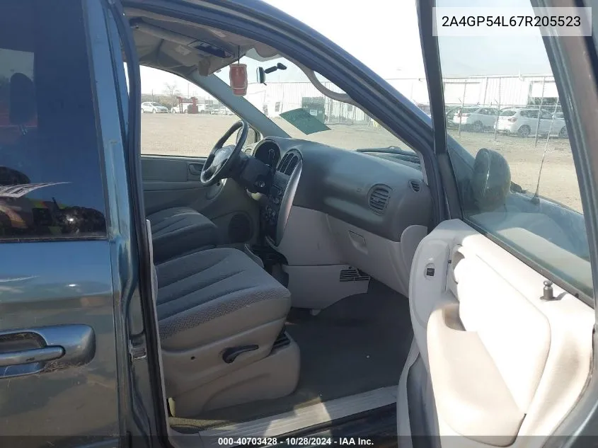 2A4GP54L67R205523 2007 Chrysler Town & Country Touring