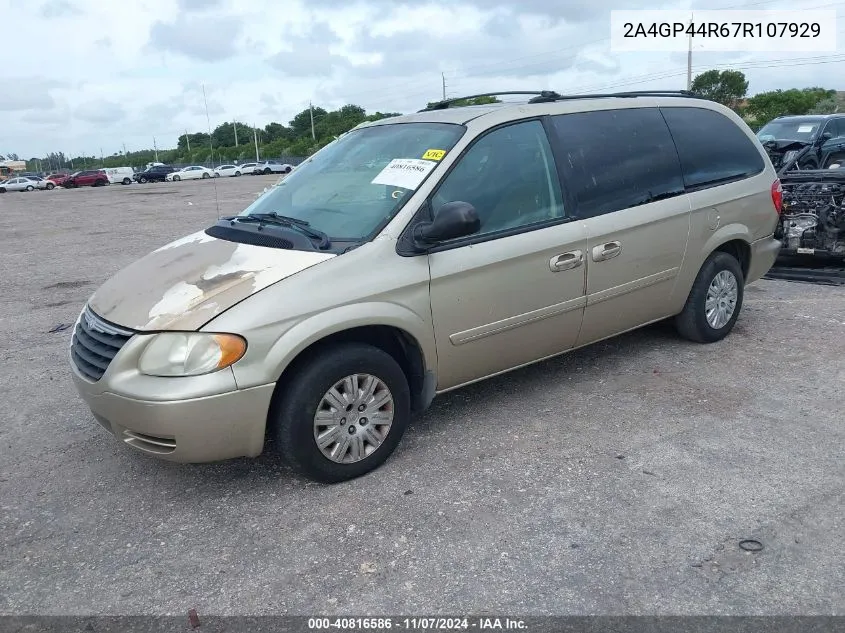 2007 Chrysler Town & Country Lx VIN: 2A4GP44R67R107929 Lot: 40816586