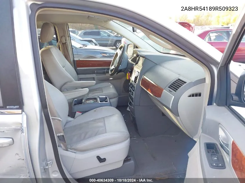 2009 Chrysler Town & Country Touring VIN: 2A8HR54189R509323 Lot: 40634309