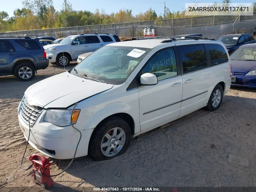 2010 Chrysler Town & Country Touring VIN: 2A4RR5DX5AR137471 Lot: 40437043