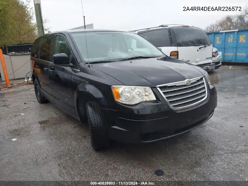 2A4RR4DE6AR226572 2010 Chrysler Town & Country Lx