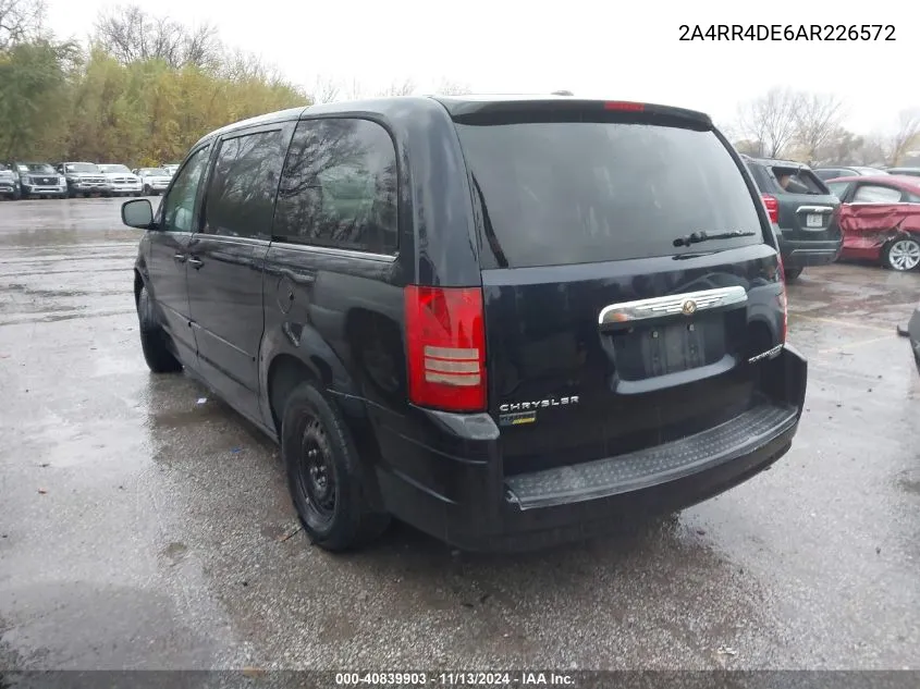 2A4RR4DE6AR226572 2010 Chrysler Town & Country Lx