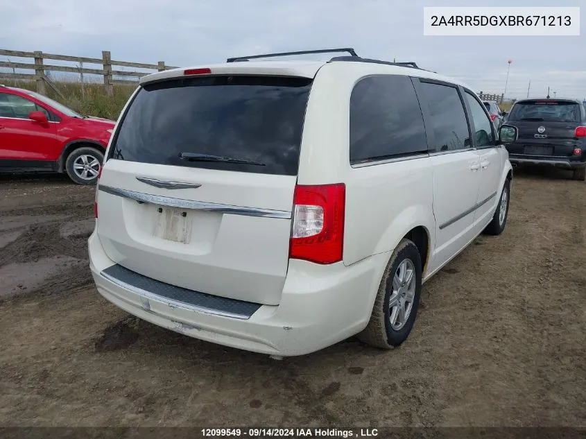 2A4RR5DGXBR671213 2011 Chrysler Town & Country Touring