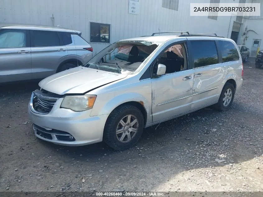 2011 Chrysler Town & Country Touring VIN: 2A4RR5DG9BR703231 Lot: 40260460