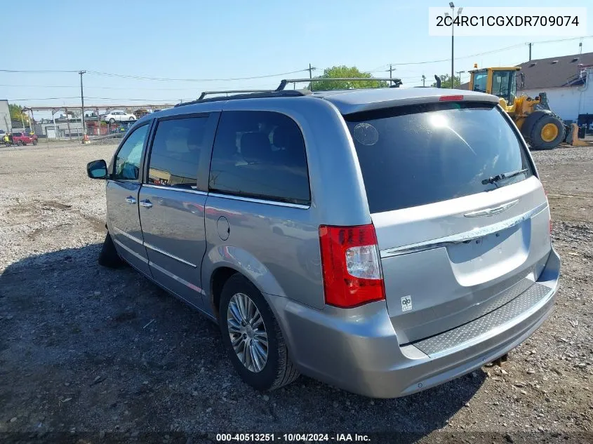 2013 Chrysler Town & Country Touring-L VIN: 2C4RC1CGXDR709074 Lot: 40513251