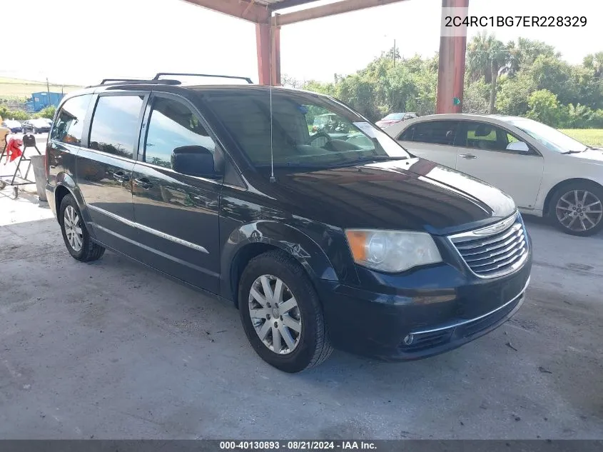 2014 Chrysler Town & Country Touring VIN: 2C4RC1BG7ER228329 Lot: 40130893