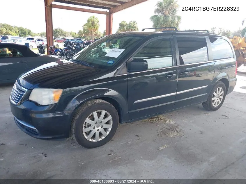 2014 Chrysler Town & Country Touring VIN: 2C4RC1BG7ER228329 Lot: 40130893