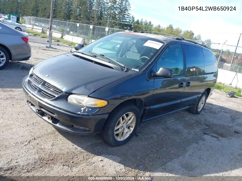 1998 Dodge Grand Caravan Es/Le VIN: 1B4GP54L2WB650924 Lot: 40489886