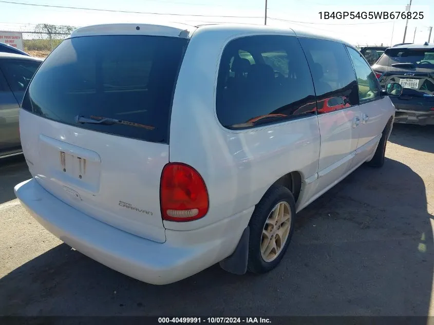 1B4GP54G5WB676825 1998 Dodge Grand Caravan Es/Le