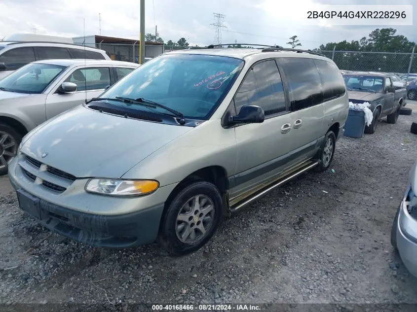 1999 Dodge Grand Caravan Se VIN: 2B4GP44G4XR228296 Lot: 40168466