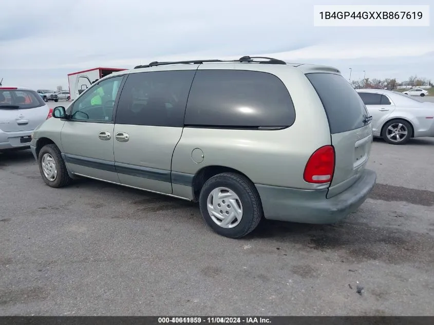 1999 Dodge Grand Caravan Se VIN: 1B4GP44GXXB867619 Lot: 40611859