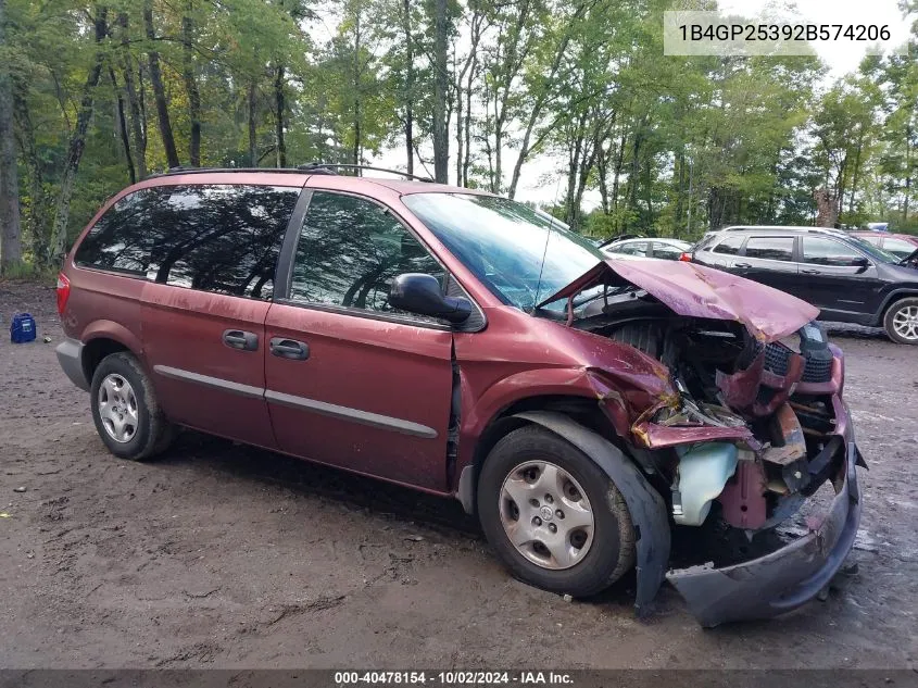 2002 Dodge Caravan Se VIN: 1B4GP25392B574206 Lot: 40478154