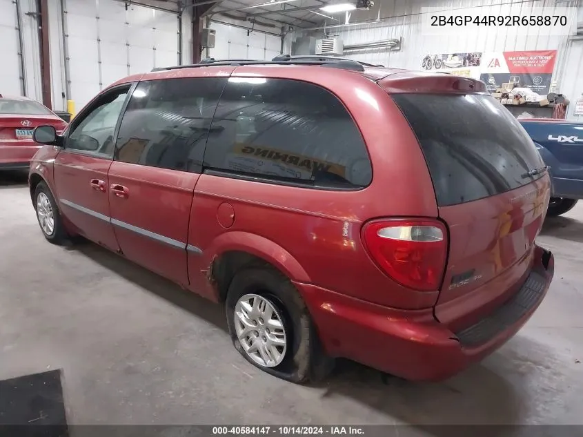 2002 Dodge Grand Caravan Sport VIN: 2B4GP44R92R658870 Lot: 40584147