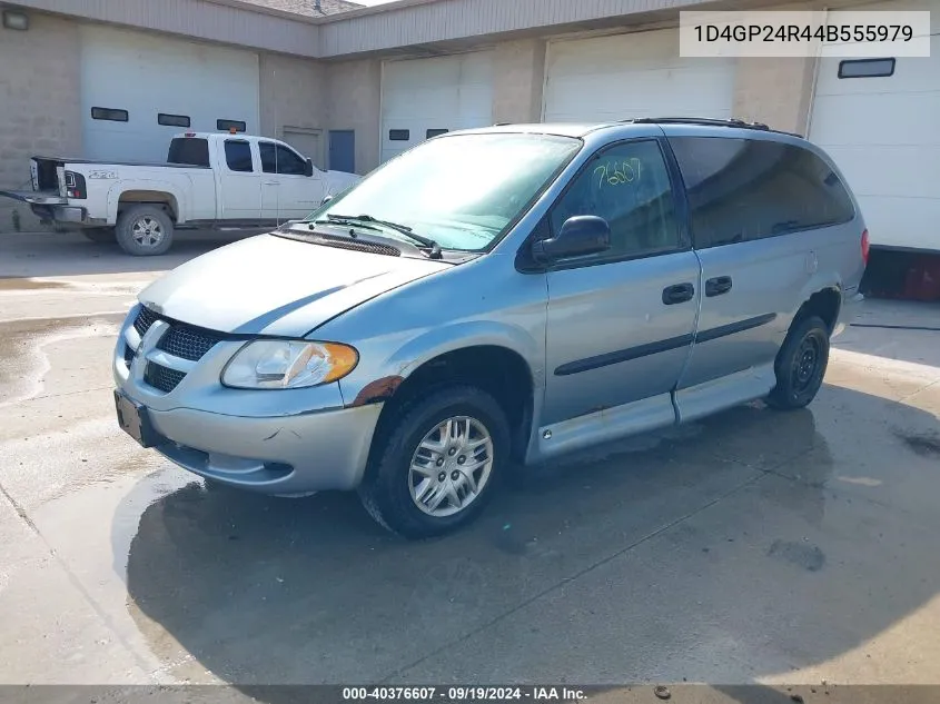 2004 Dodge Grand Caravan Se VIN: 1D4GP24R44B555979 Lot: 40376607