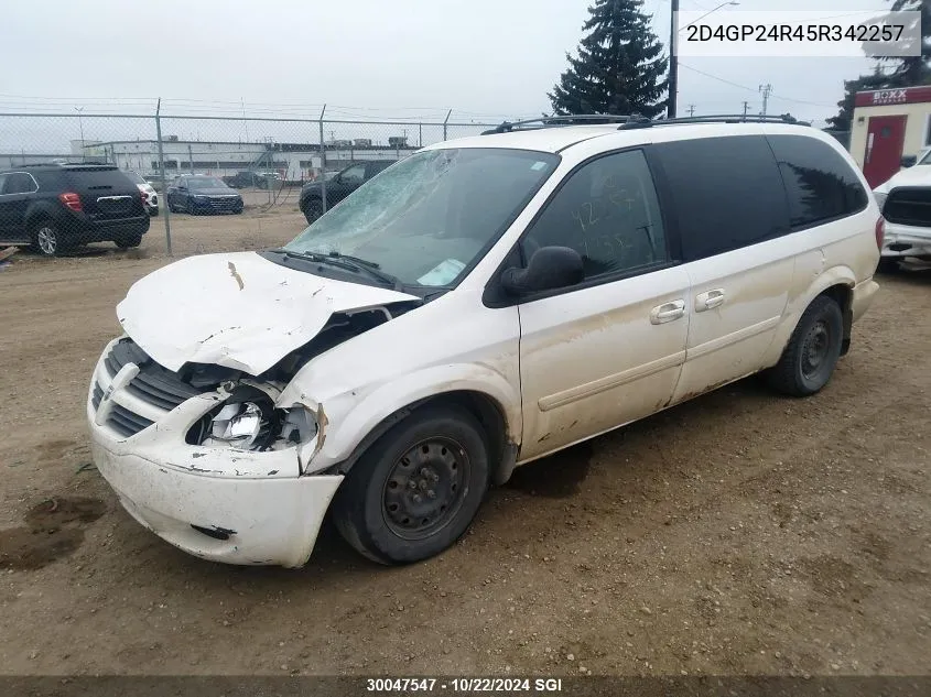 2005 Dodge Grand Caravan Se VIN: 2D4GP24R45R342257 Lot: 30047547