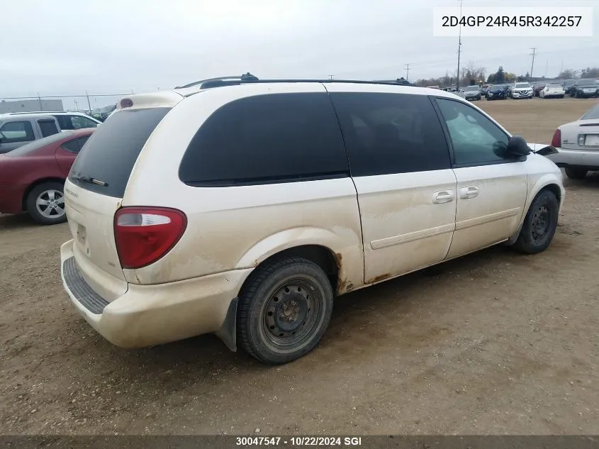 2005 Dodge Grand Caravan Se VIN: 2D4GP24R45R342257 Lot: 30047547