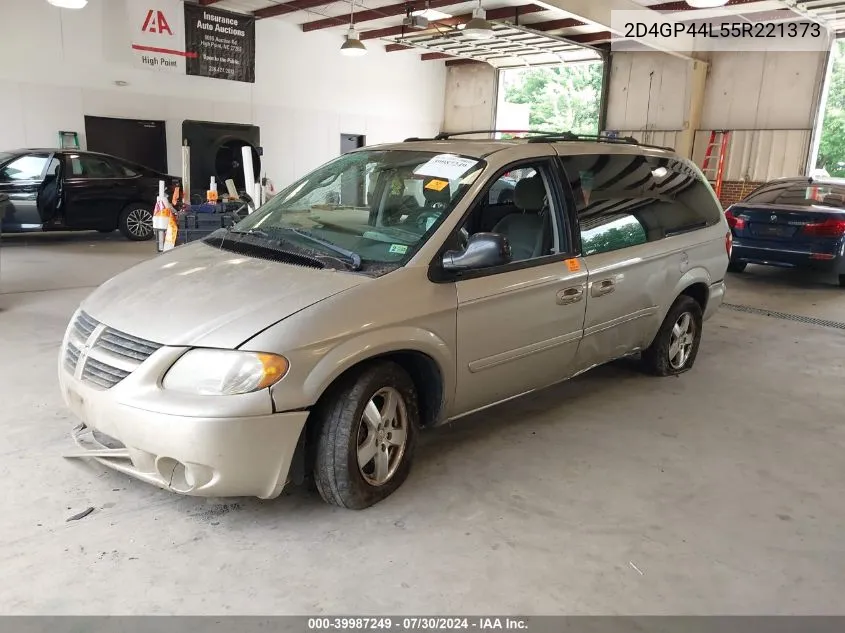 2005 Dodge Grand Caravan Sxt VIN: 2D4GP44L55R221373 Lot: 39987249