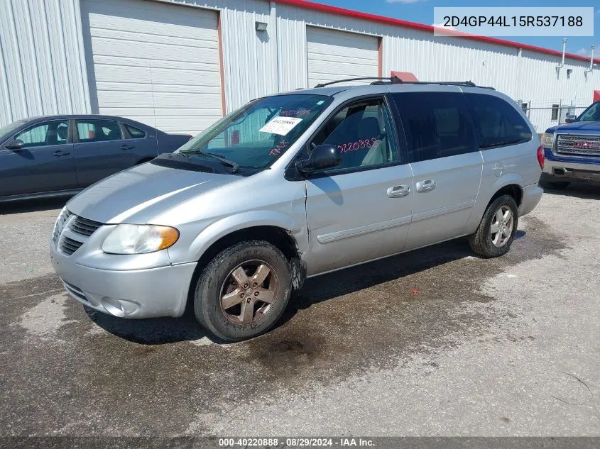 2005 Dodge Grand Caravan Sxt VIN: 2D4GP44L15R537188 Lot: 40220888